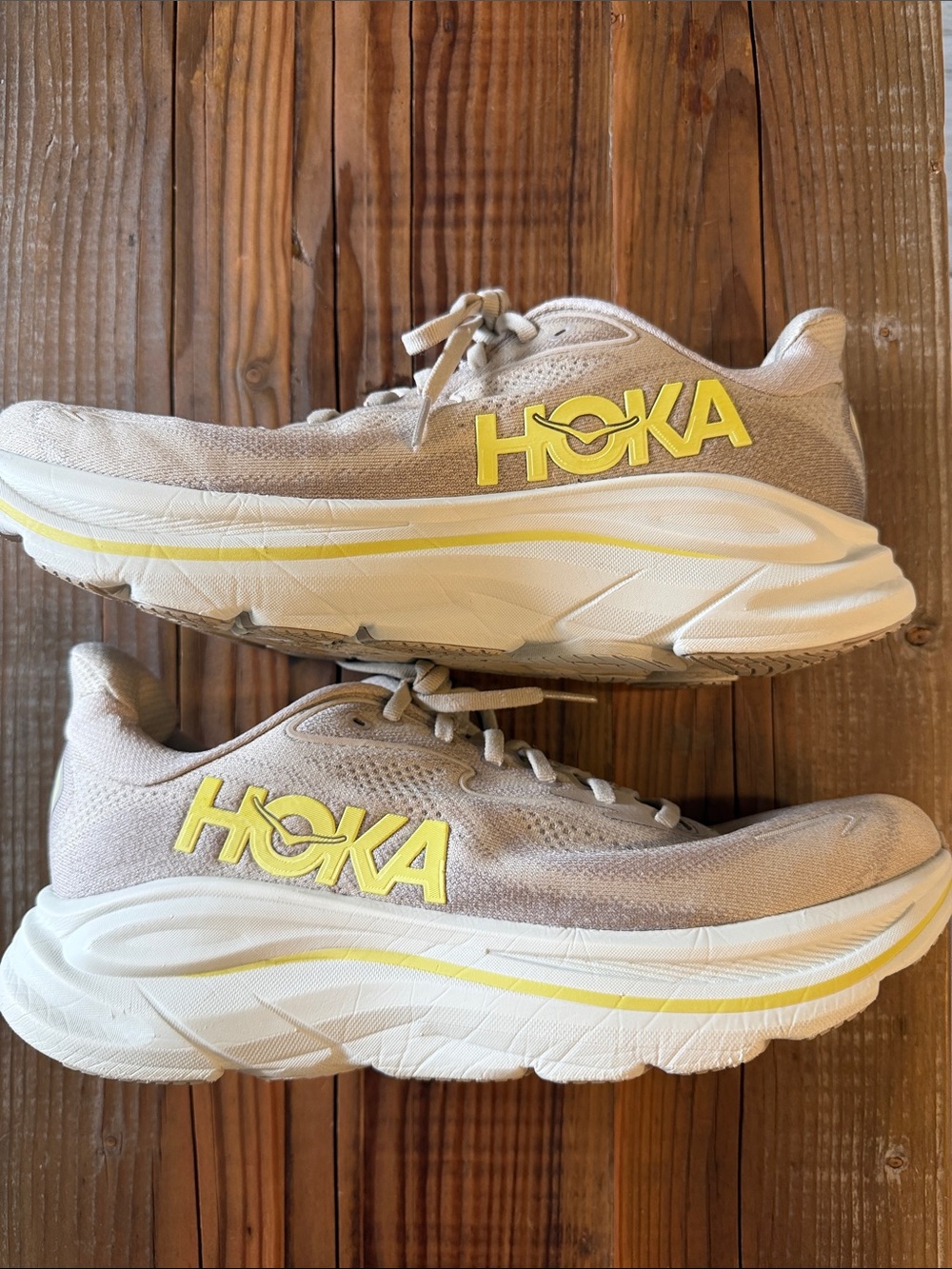 Hoka  Clifton 10 Women’s Running Shoes